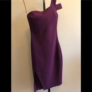 PLUM ONE SHOULDER LIKELY DRESS SIZE 00.